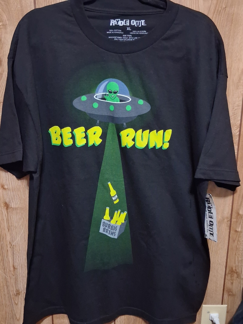 New Black Tee Aliens UFO Beer Run Funny  XL 100% Cotton Blokecore
